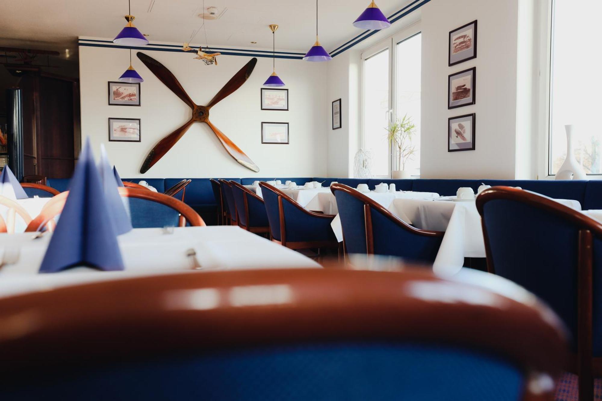 Hotel Bavaria Brehna Eksteriør billede